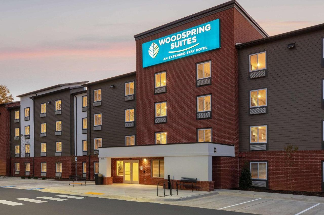 Woodsping Washington Dc East Arena Drive Hotel Lake Arbor