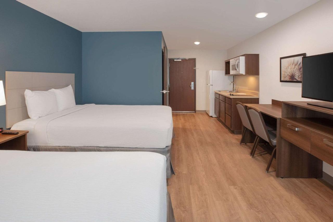 Woodsping Washington Dc East Arena Drive 3*
